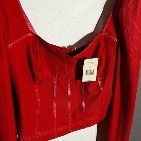 New Guess Red Corset Long-Sleeved Crop Top​​​​​​​​​​​​​​​​​​​​​ - Picture 5 of 11
